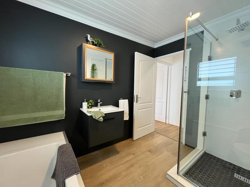 3 Bedroom Property for Sale in Dwarskersbos Western Cape